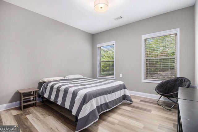 1963 Heatherbrooke Lane, Acworth, GA 30101