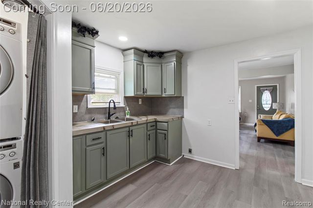 26862 Yale Street, Inkster, MI 48141