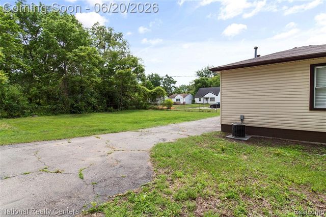 26862 Yale Street, Inkster, MI 48141