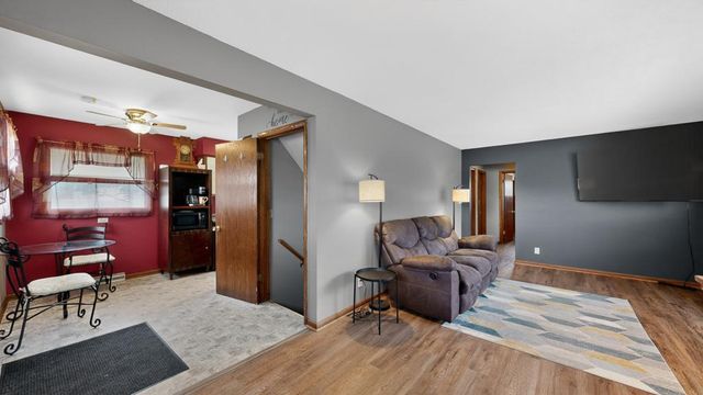 1317 11th Avenue SE, Rochester, MN 55904
