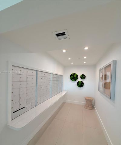 5900 Collins Ave 1405, Miami Beach, FL 33140