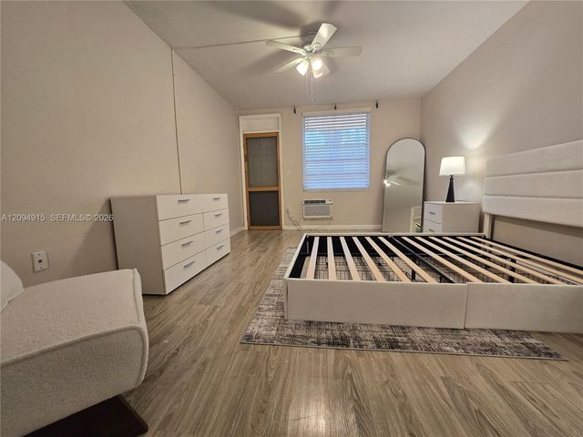 441 Collins Avenue 5, Miami Beach, FL 33139