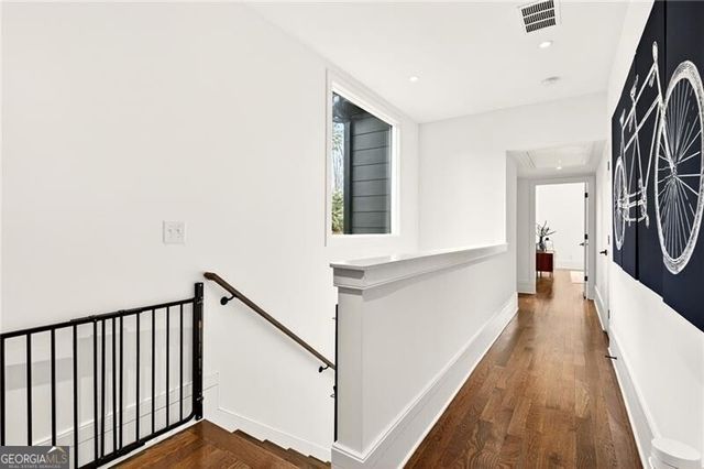 585 Mountain Way NE, Atlanta, GA 30342