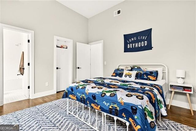 585 Mountain Way NE, Atlanta, GA 30342