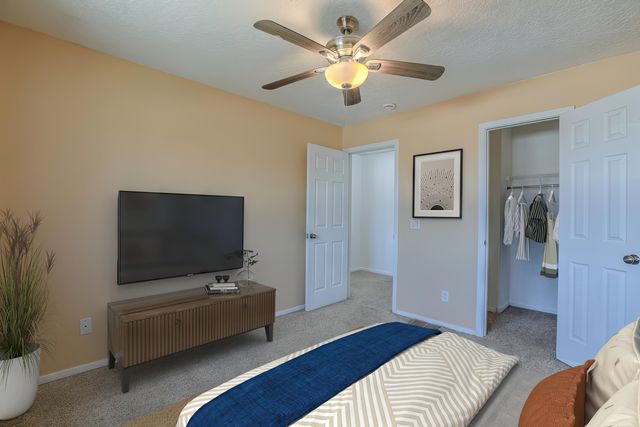 1909 Girard Boulevard NE, Albuquerque, NM 87106
