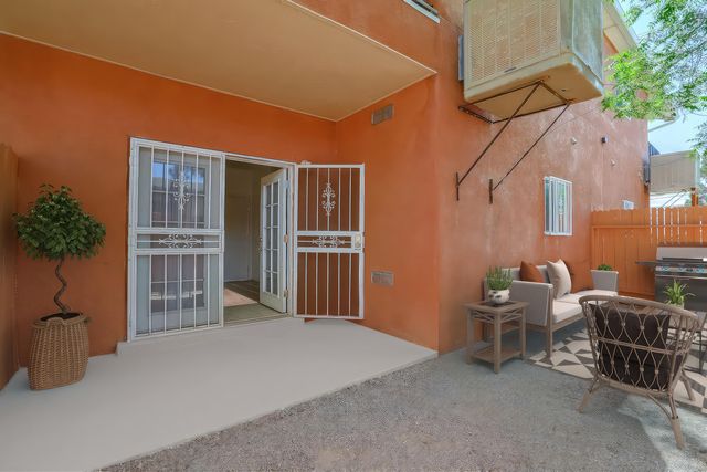 1909 Girard Boulevard NE, Albuquerque, NM 87106