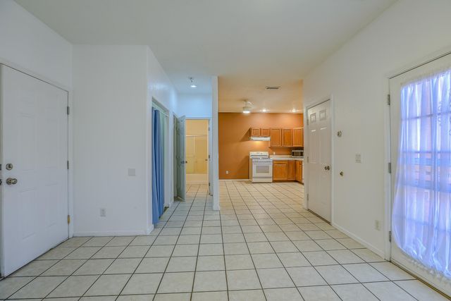 1909 Girard Boulevard NE, Albuquerque, NM 87106
