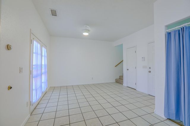 1909 Girard Boulevard NE, Albuquerque, NM 87106