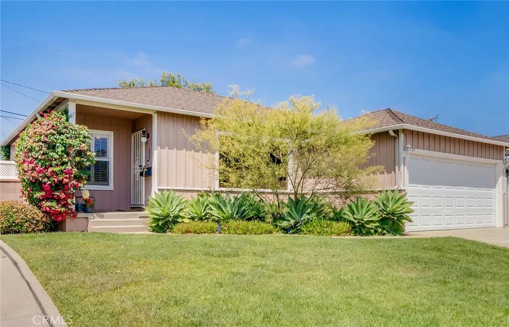 4725 Castana, Lakewood, CA 90712