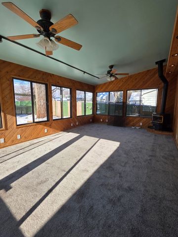 3836 8th Place, Des Moines, IA 50313