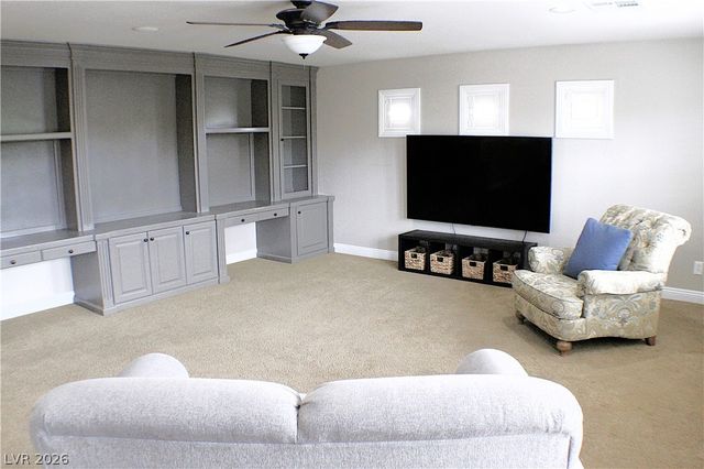10241 Bristol Peak Avenue, Las Vegas, NV 89166