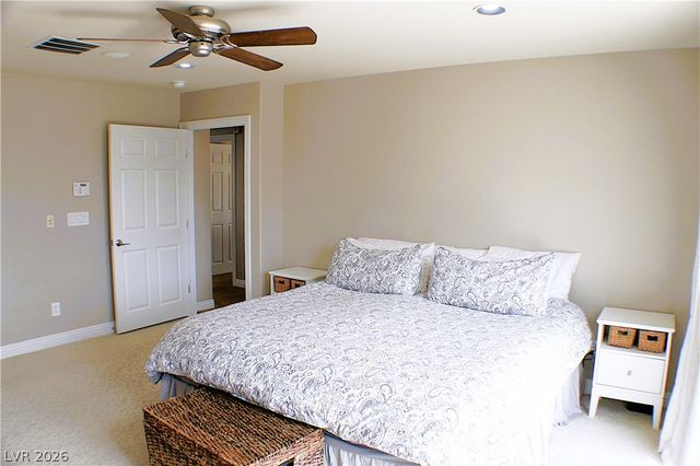 10241 Bristol Peak Avenue, Las Vegas, NV 89166