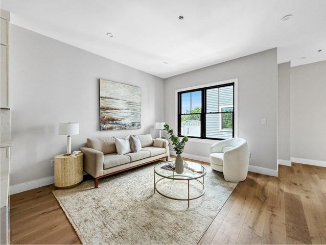 1 Marion Street 6,7, Cambridge, MA 02141