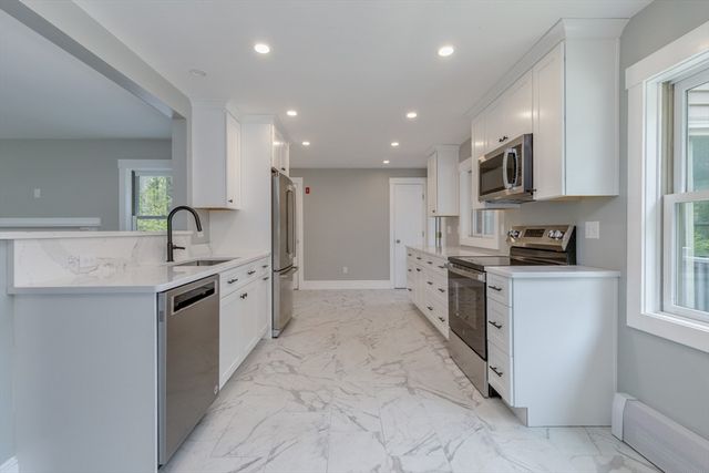 50 Piscataqua Rd, Dover, NH 03820