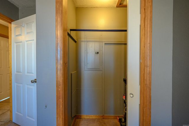 360 W 13th Street, Newark, AR 72562