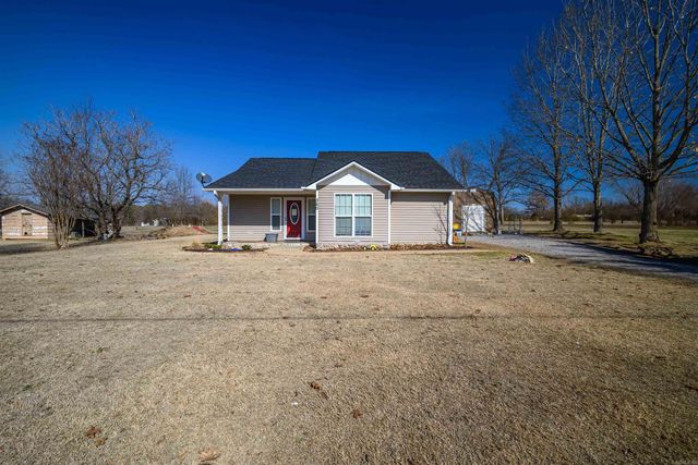 360 W 13th Street, Newark, AR 72562