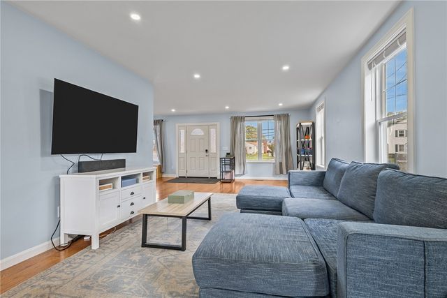 188 Smithfield Road, North Providence, RI 02904