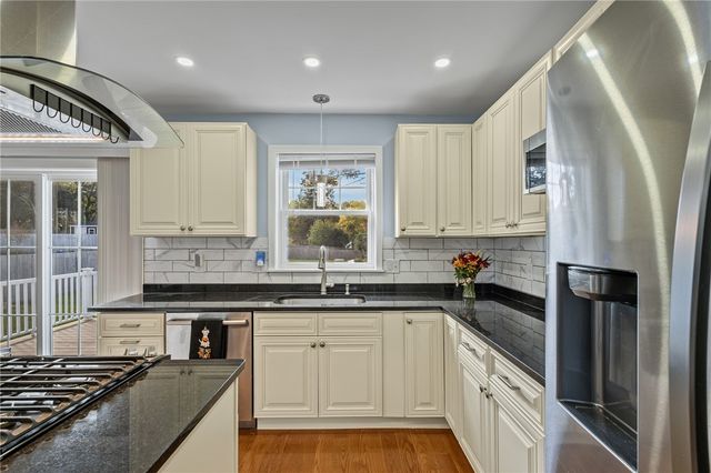 188 Smithfield Road, North Providence, RI 02904