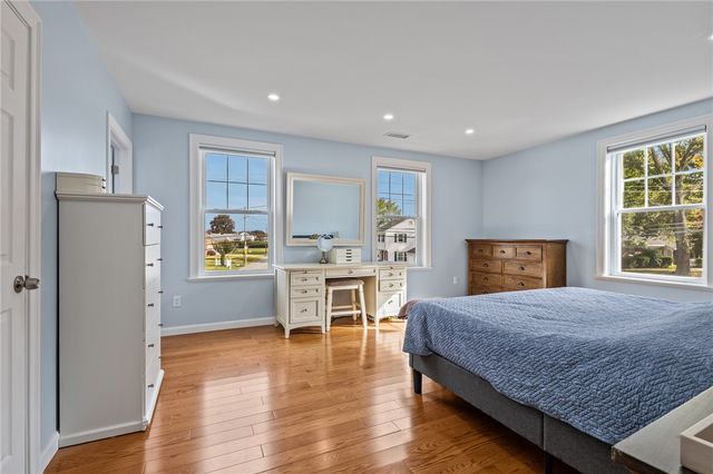 188 Smithfield Road, North Providence, RI 02904