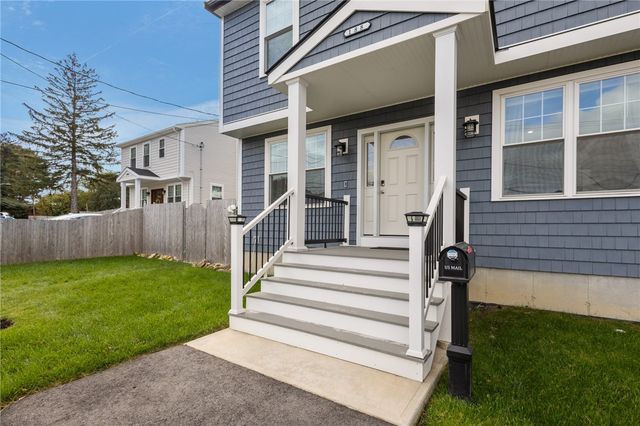 188 Smithfield Road, North Providence, RI 02904
