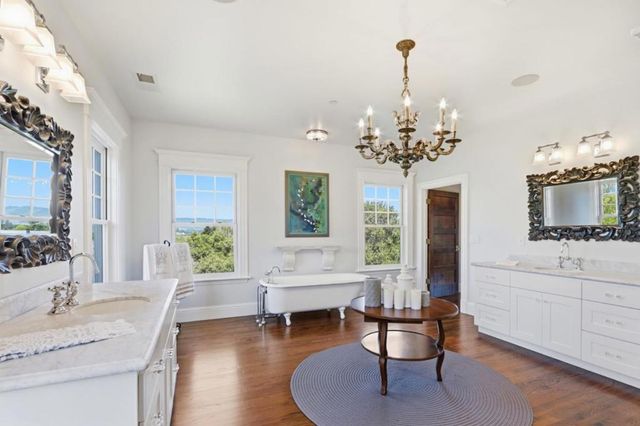 155 Scarlet Court, Watsonville, CA 95076
