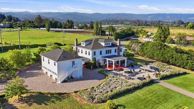 155 Scarlet Court, Watsonville, CA 95076