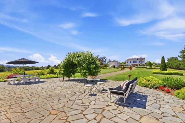 155 Scarlet Court, Watsonville, CA 95076