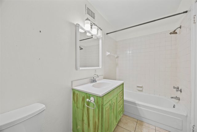 2626 Madera Street, Dallas, TX 75206