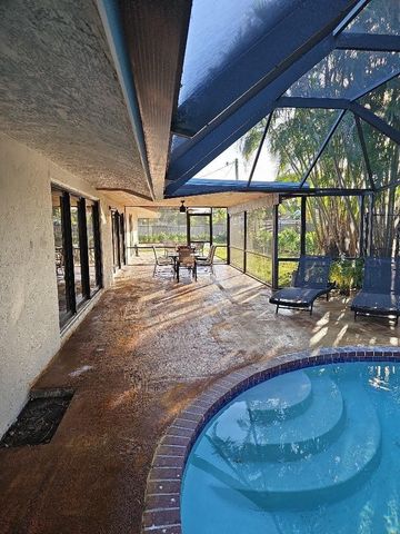 7676 Overlook Drive, Lake Worth, FL 33467