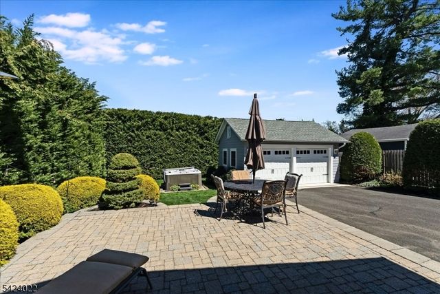 706 Mountain Ave, Westfield Town, NJ 07090