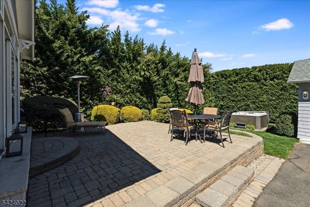 706 Mountain Ave, Westfield Town, NJ 07090