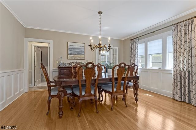 706 Mountain Ave, Westfield Town, NJ 07090