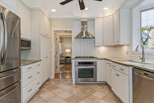706 Mountain Ave, Westfield Town, NJ 07090
