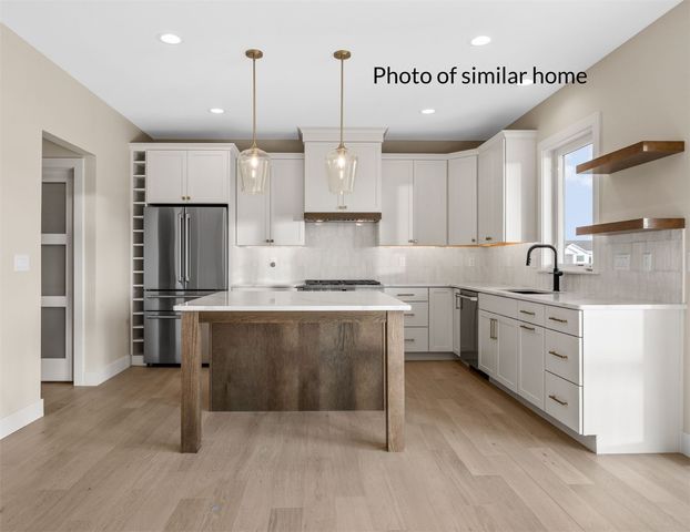 540 Davis Drive NE, Mt Vernon, IA 52314