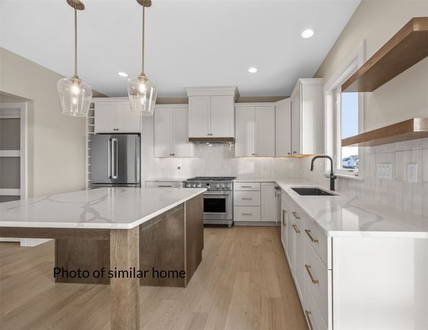 540 Davis Drive NE, Mt Vernon, IA 52314