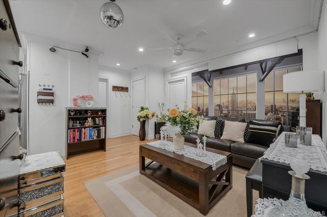 35-21 81 Street 1C, Jackson Heights, NY 11372