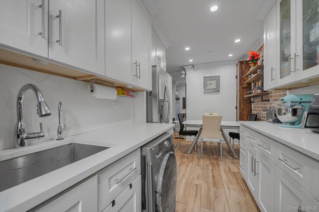 35-21 81 Street 1C, Jackson Heights, NY 11372
