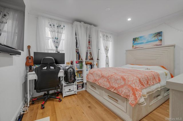 35-21 81 Street 1C, Jackson Heights, NY 11372