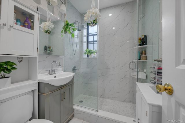 35-21 81 Street 1C, Jackson Heights, NY 11372