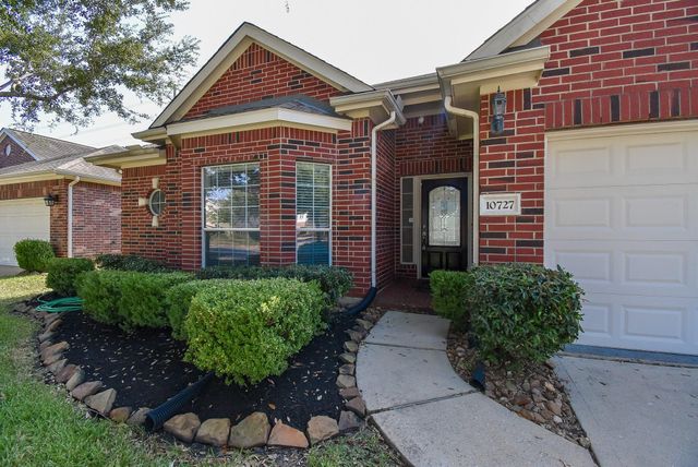 10727 Gilford Crest Drive, Spring, TX 77379