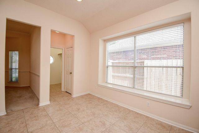 10727 Gilford Crest Drive, Spring, TX 77379