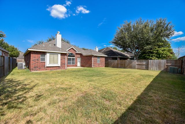 10727 Gilford Crest Drive, Spring, TX 77379