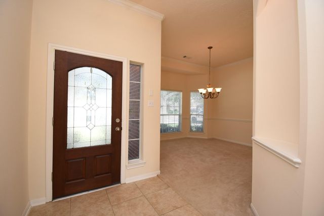 10727 Gilford Crest Drive, Spring, TX 77379