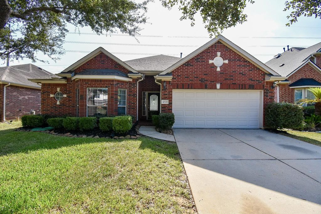 10727 Gilford Crest Drive, Spring, TX 77379
