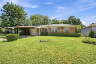638 Odeneal Street, Dallas, TX 75217