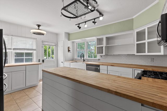 1136 Westwood Avenue, Chattanooga, TN 37405