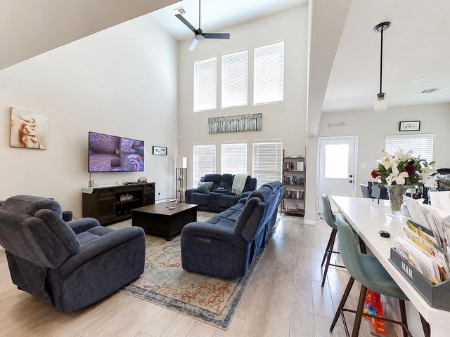 377 Selah Court, Alvin, TX 77511