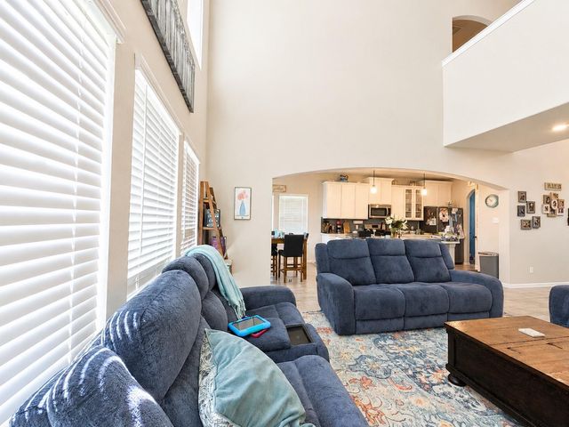 377 Selah Court, Alvin, TX 77511