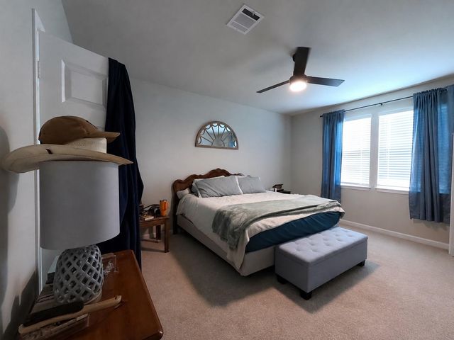 377 Selah Court, Alvin, TX 77511