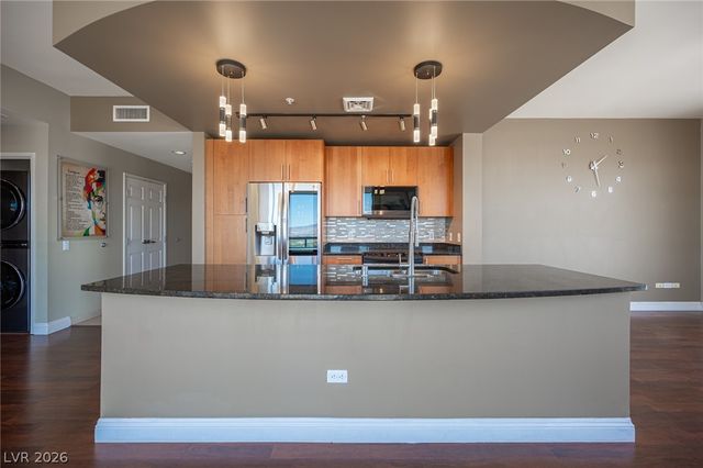 200 West Sahara Avenue 3401, Las Vegas, NV 89102